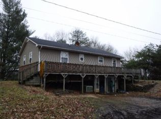 145 Chitwood Rd, Moss, TN 38575