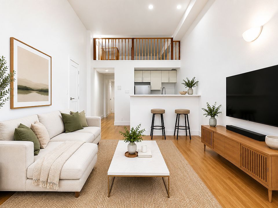 1st image of 213 E 37th St #1F