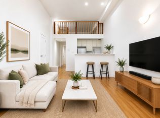 213 E 37th St #1F, New York, NY 10016