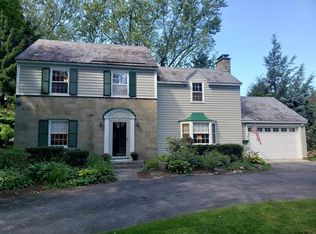 29 Upper Loudon Rd, Loudonville, NY 12211