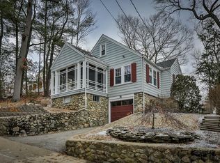 26 Oakledge Rd, Wakefield, MA 01880