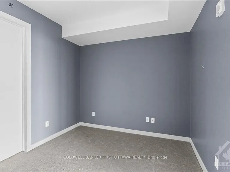 300 Lisgar St #907 — Photo 17