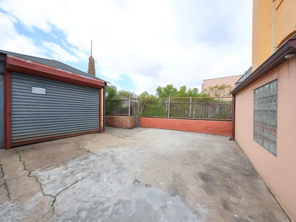 2166 West 9th Street image 25 of 27