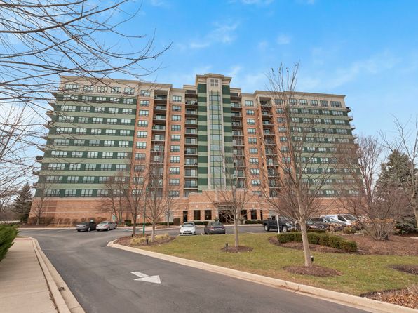 6420 Double Eagle Dr UNIT 512, Woodridge, IL 60517
