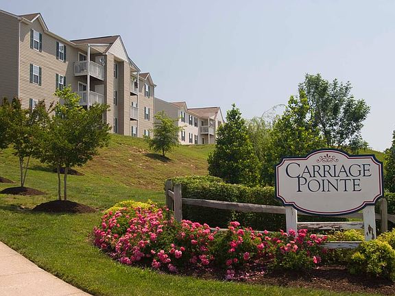 4th image of 210 Wild Oak Ln APT 302