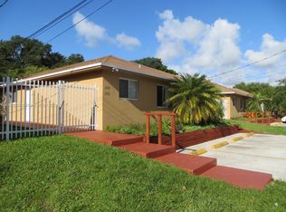2530 NE 184th Ter, North Miami Beach, FL 33160