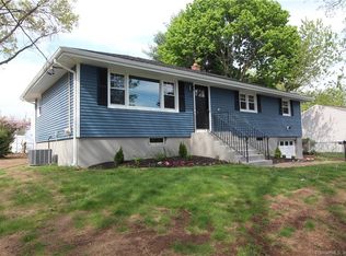 75 Sebec St, Hamden, CT 06517