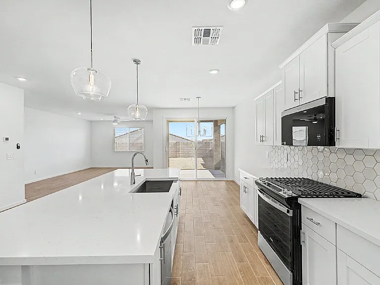 17737 W Illini St — Photo 13