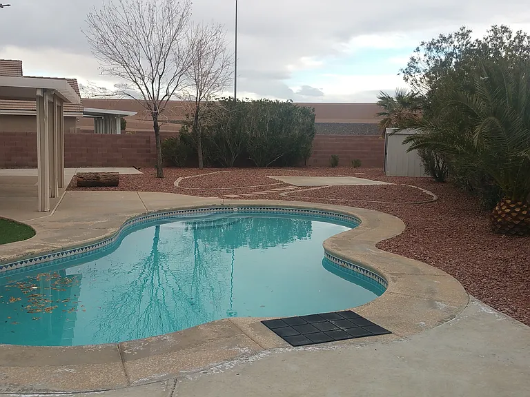 4 Split Hoove Ct — Photo 2