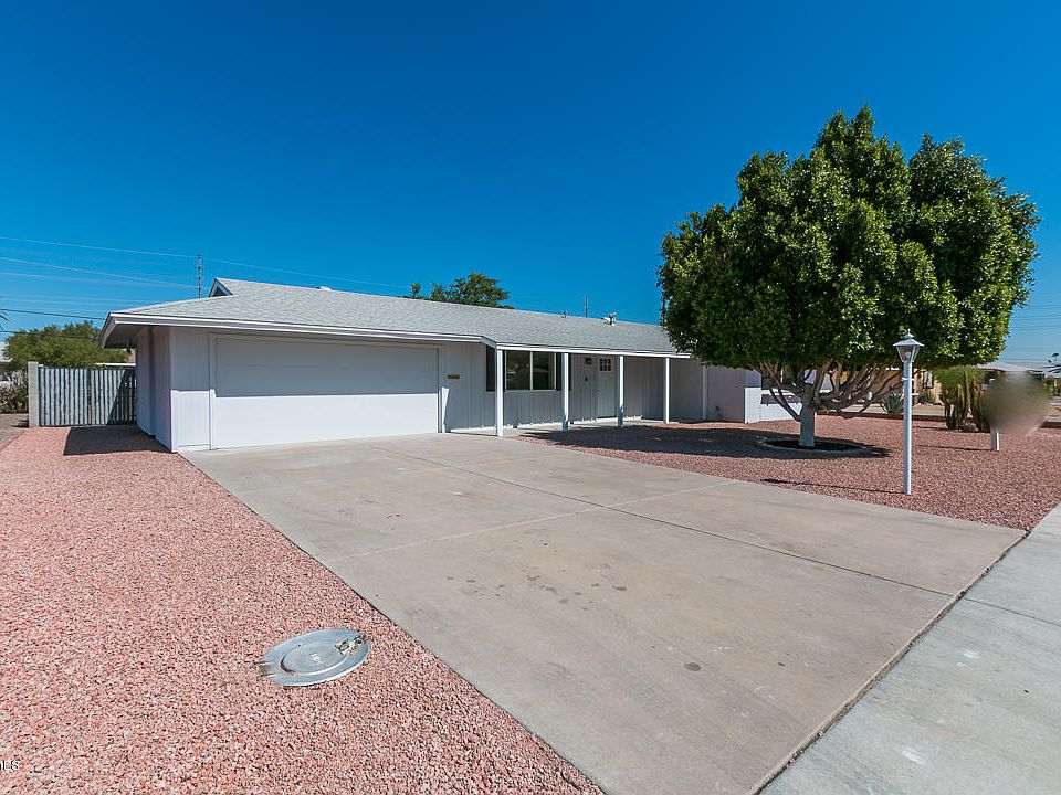 1st image of 9924 W Desert Hills Dr