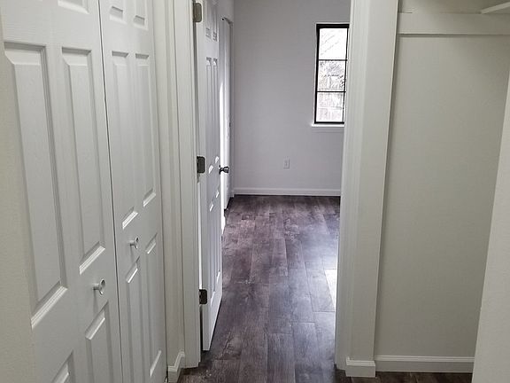 5th image of 2321 Central St