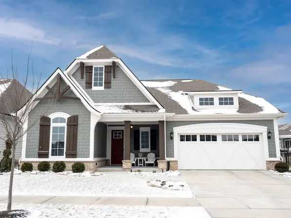 2071 Granville Dr, Westfield, IN 46074