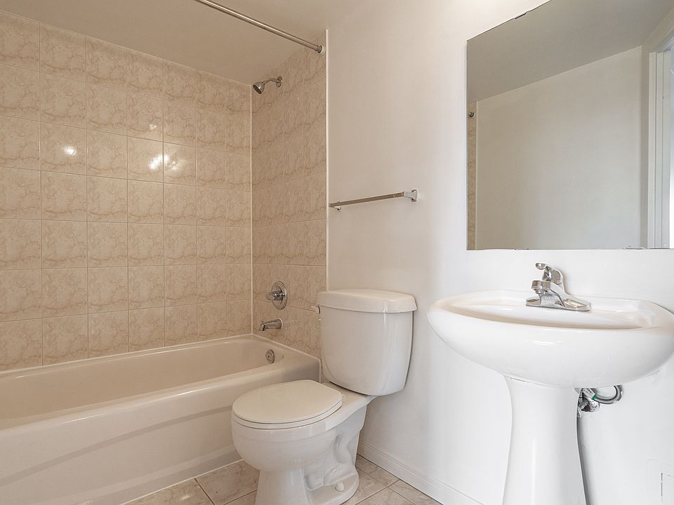 1st image of 333 Sidney Belsey Cres #1B-1Ba-650Sqft