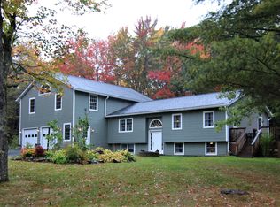 92 Hopkins Rd, Hampden, ME 04444