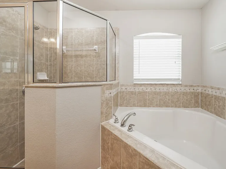 5122 Garberia Ave — Photo 10