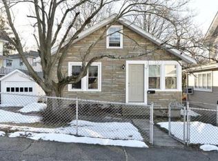 12 Reardon St, Quincy, MA 02169
