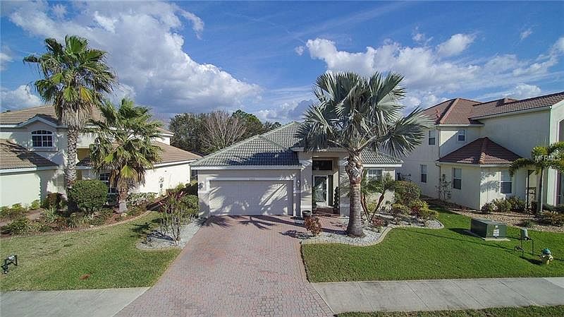 1st image of 2323 Caraway Dr