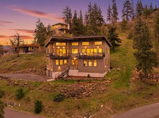 400 Maya Way, Mosier, OR 97040