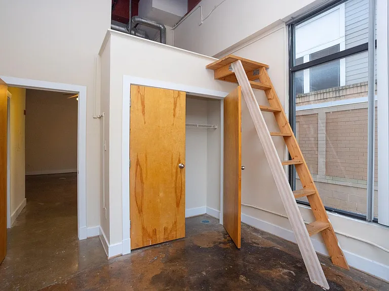 Cornish Brewery Apartment Homes — Photo 108