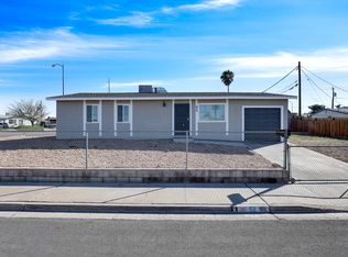 52 Aldrin Cir, Henderson, NV 89015