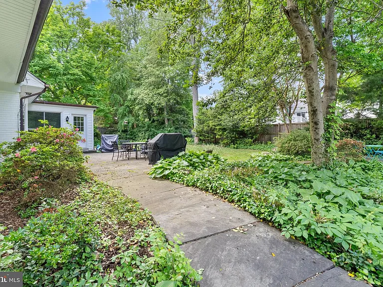 5121 Baltan Rd — Photo 47