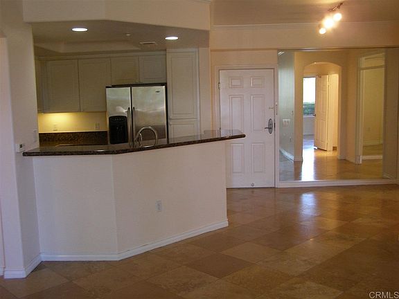 5th image of 4155 Executive Dr Unit 102