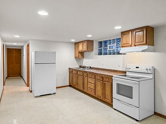 2nd image of 102.5 N 21st St #102.5