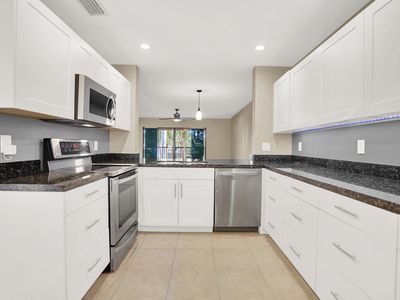 100 Pelican Pointe Drive #202, Delray Beach, FL, 33483