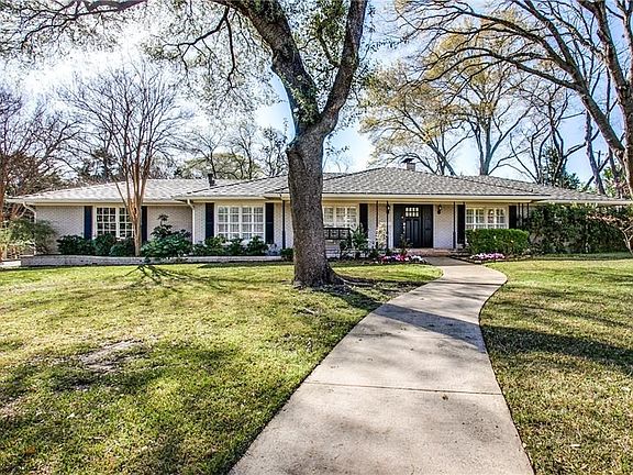 2nd image of 7021 Hillgreen Cir