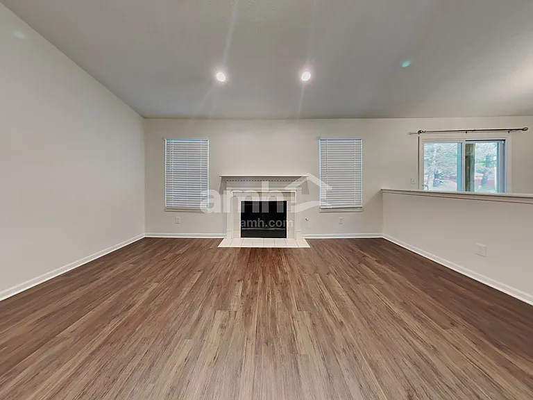1273 Audubon Dr — Photo 6