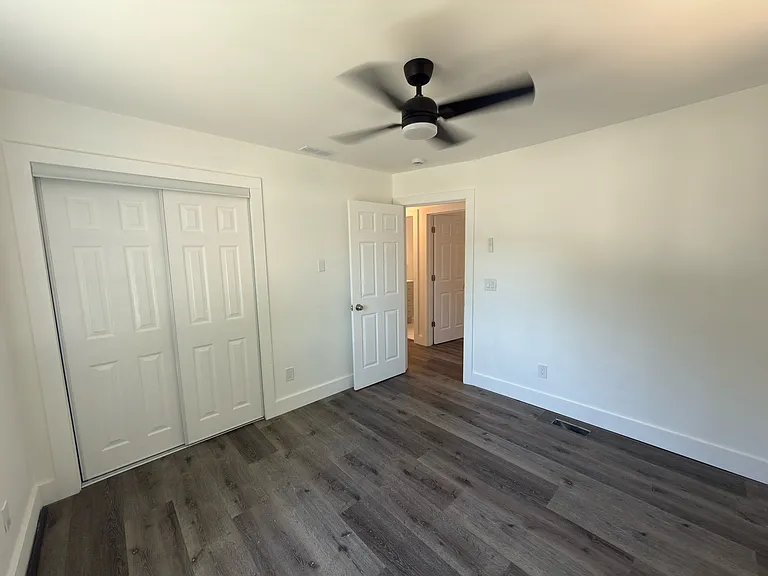 404 S Broad St — Photo 14