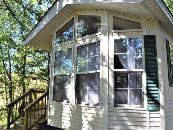 37 Annaloro Blvd, Danville, NH 03819