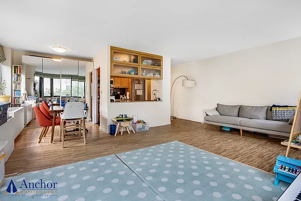 Rented by Anchor Associates | media 19