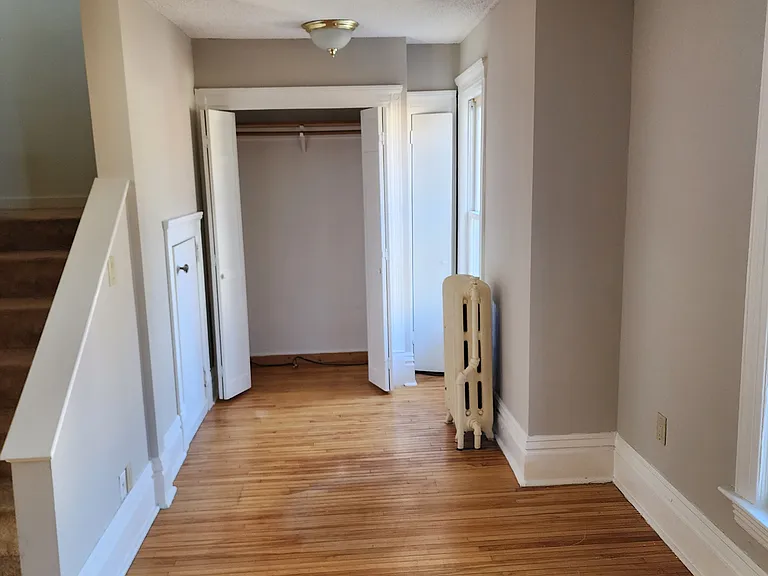 2644 Emerson Ave S #2 — Photo 5