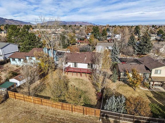 5th image of 3455 Oak Creek Dr E
