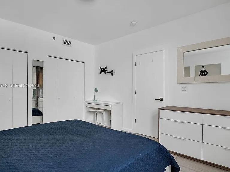 747 Michigan Ave #201 — Photo 13
