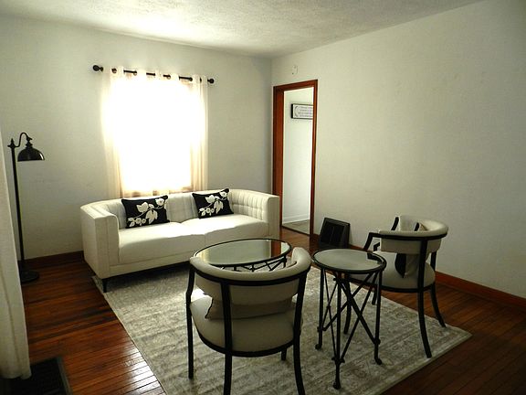 5th image of 380 N McCord St