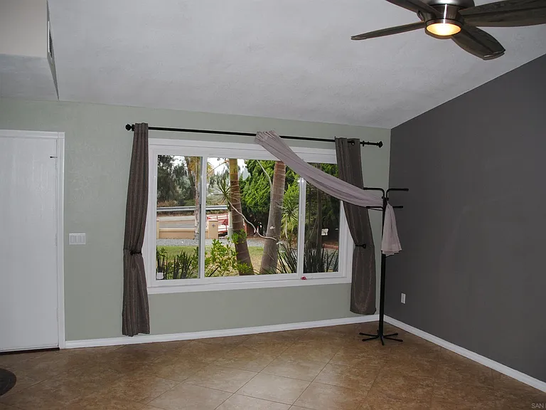 6555 High Knoll Rd — Photo 3