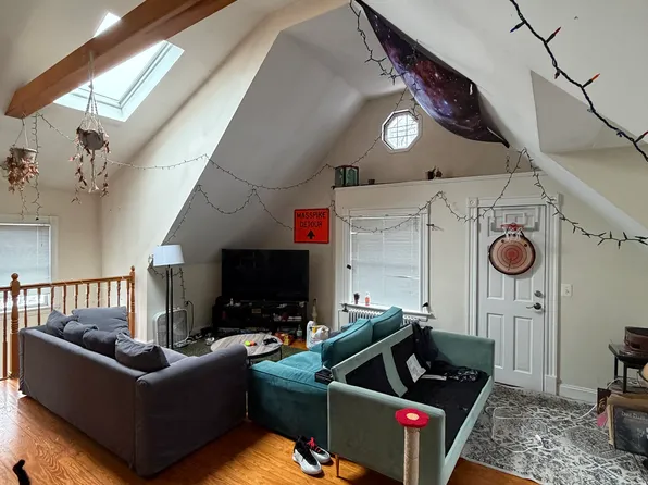 62 Ridgemont St APT 2, Allston, MA 02134