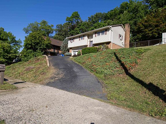 4th image of 812 N Coalter St