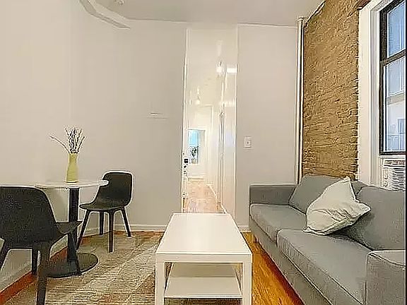4th image of 57 Pitt St APT 15