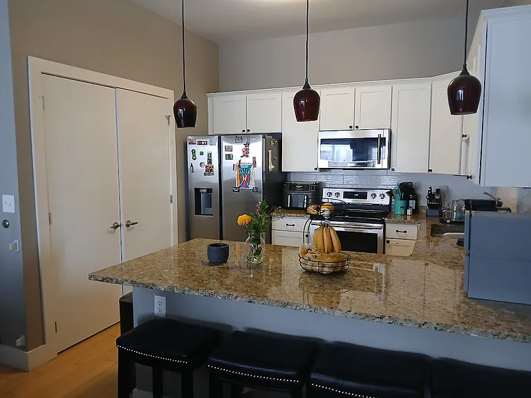 721 E North St #4C — Photo 23