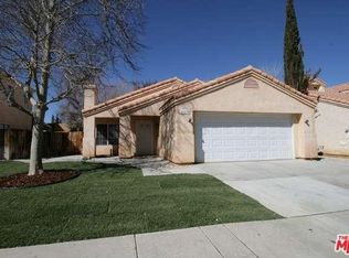 37659 Harvey St, Palmdale, CA 93550