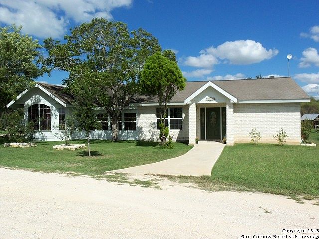 1st image of 1667 SW FM 1922