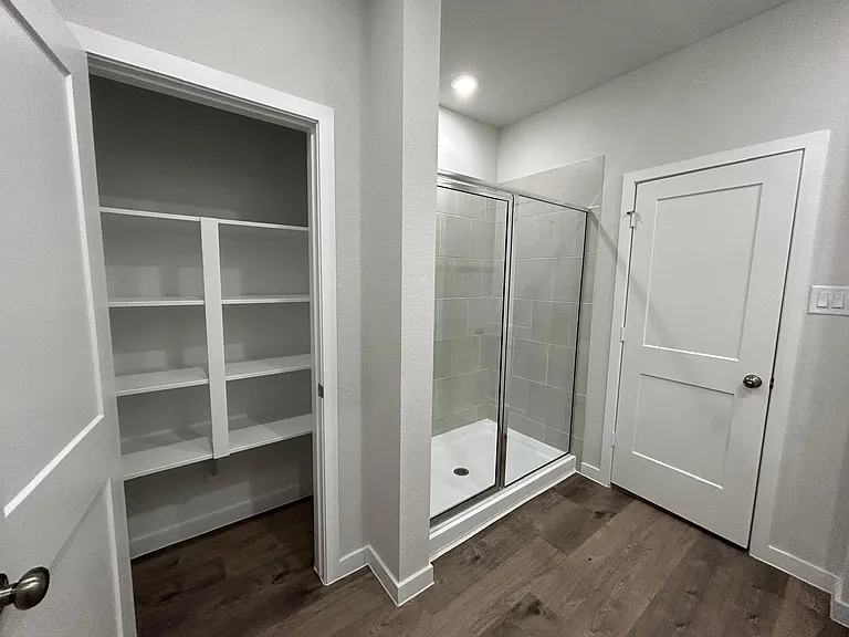 7914 Alset Dr — Photo 11