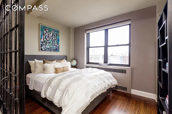 Sold by Compass | media 4