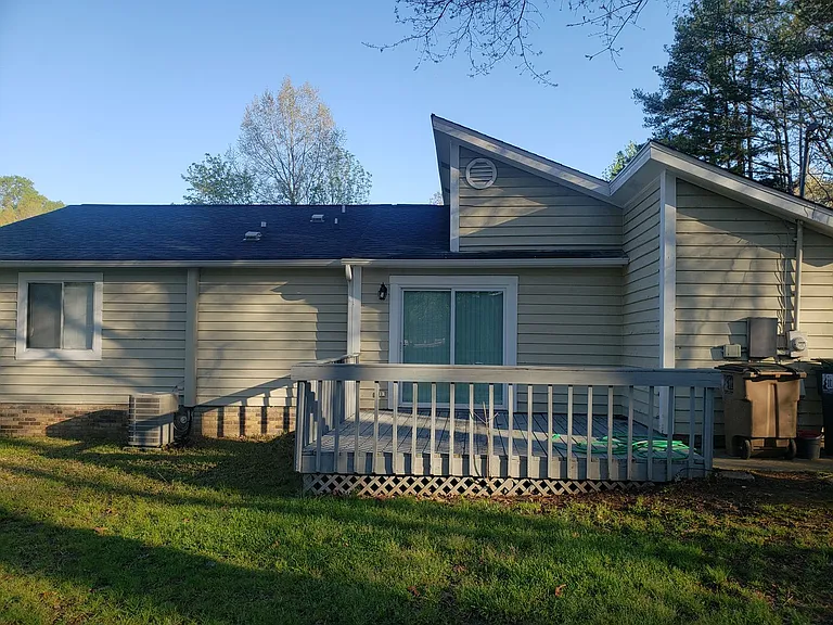 8111 Marcus Ln — Photo 9