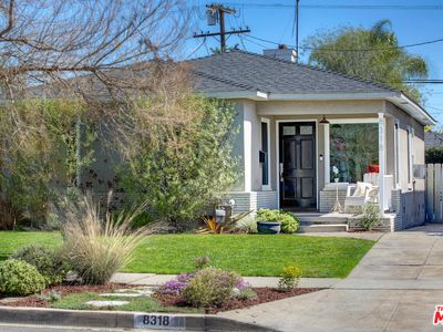 8318 Holy Cross Pl, Los Angeles, CA, 90045