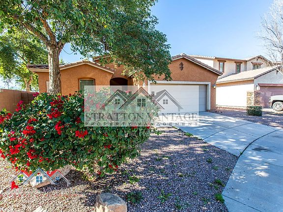 4th image of 3522 S 81st Dr
