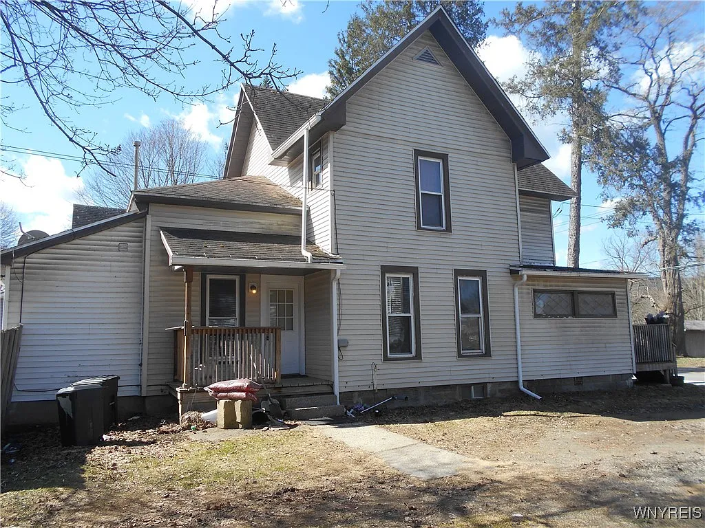 4986 Route 219 photo 1